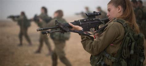 IDF: 160 Percent Increase in Females in Combat Roles | United with Israel