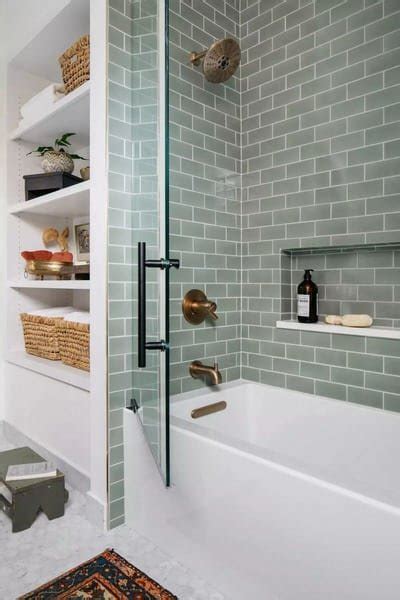 Trendy bathroom tiles 2024