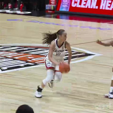 Aaliyah Edwards: Basketball HOF Showcase MVp | Career-high 26 points 70 ...