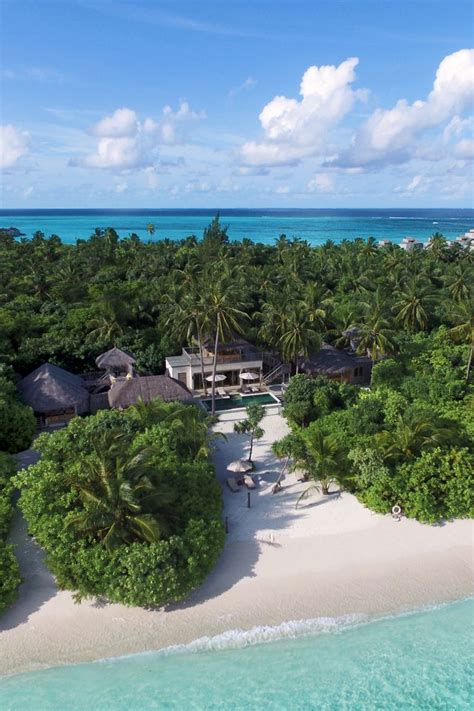 Six Senses Laamu / A Luxurious Private Island Paradise in the Maldives | Vacation places ...