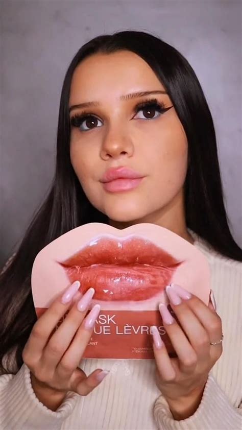 Lipstick 💋💖 | Diy lipstick, Kylie jenner lipstick, Makeup routine