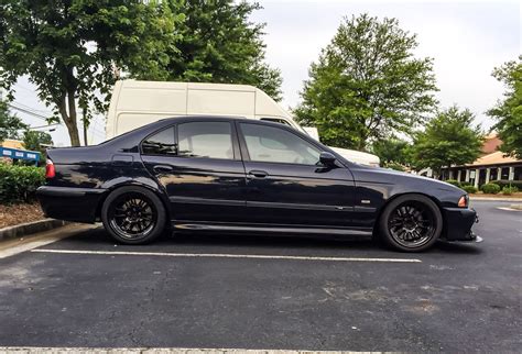 Carbon black on black e39 m5 | Bmw 540, Bmw black, Bmw e39