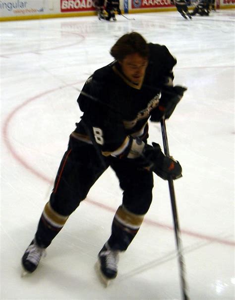 Teemu Selänne - Celebrity biography, zodiac sign and famous quotes