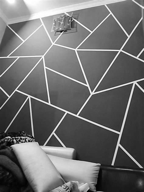 Geometric Wallpaper for Modern Living Rooms