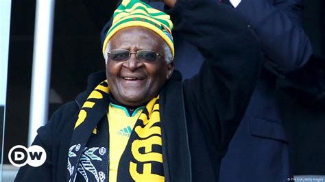 Tributes paid to anti-apartheid icon Desmond Tutu – DW – 12/26/2021