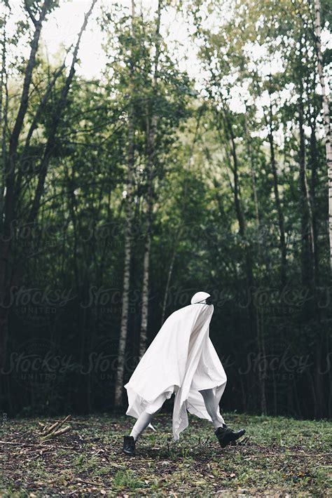 «Ghost Walking In Forest» del colaborador de Stocksy «Alina Hvostikova ...