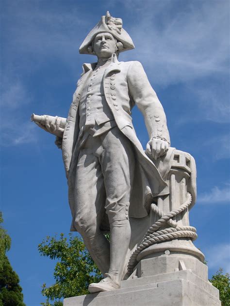 File:Captain Cook statue, Christchurch.jpg - Wikimedia Commons