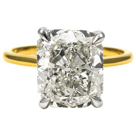 GIA Certified 4.01 Carat Radiant Cut Diamond Yellow Gold Solitaire Ring ...