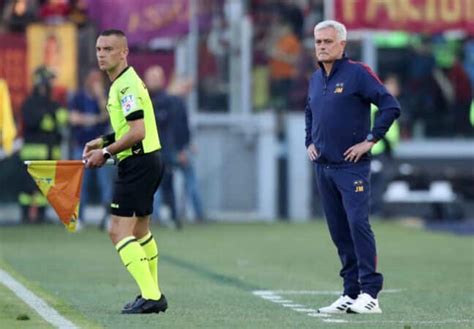 Mourinho praises Roma's heroics despite Inter defeat