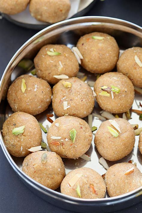 Aate ki Pinni, Punjabi Atte ki Pinni, Punjabi pinnie ki recipe, Atte Ke ...