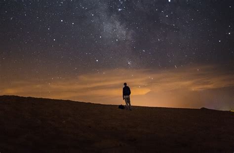 A stellar guide to night sky photography: Shooting stars on iPhone