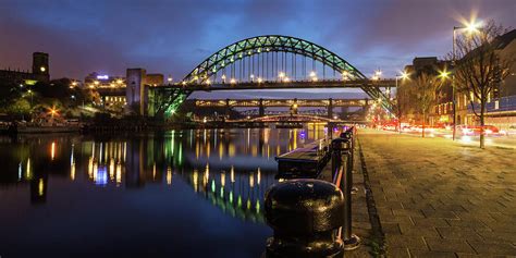 Tyne Bridge at Night tb0050 Photograph by David Pringle - Fine Art America