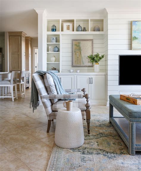 20+ Shiplap Living Room Ideas – The Urban Decor