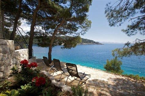 Luxury beachfront villa for 6 persons on the island of Brac - villascroatia.net | Luxury villa ...