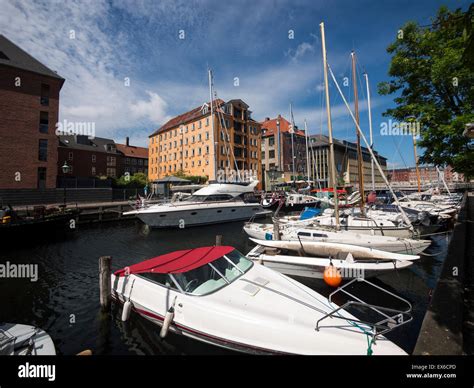 Modern architecture christianshavn copenhagen hi-res stock photography ...