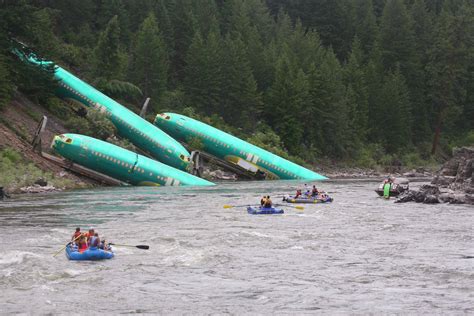 Crews pulling plane fuselages from Montana river after train derailment ...