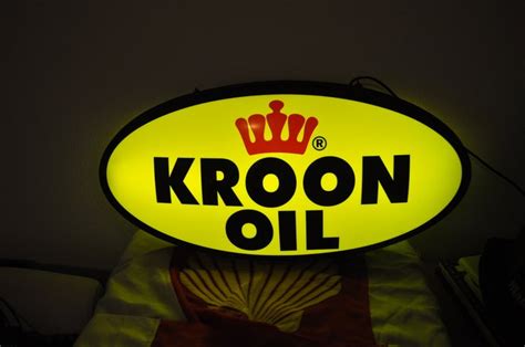 Kroon Oil illuminated advertising - Catawiki