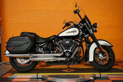 Pre-Owned 2019 Harley-Davidson Softail Heritage Classic 114 FLHCS