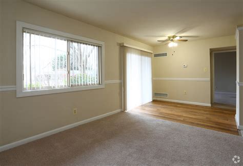 Laurel Park & Laurelton Court - Apartments in Laurel, MD | Apartments.com