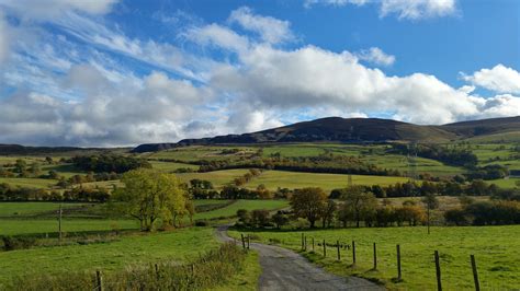 llanuwchllyn...roadside view of the beautiful Welsh countryside | Welsh countryside, Scenery ...