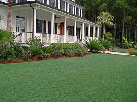 Quiet Corner:Bermuda Grass Lawn Care - Quiet Corner