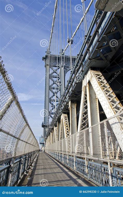 Manhattan Bridge Walkway stock photo. Image of walk, walkway - 66299230