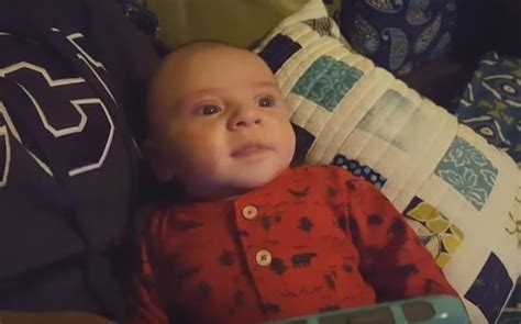 Baby Stops Crying When Dad Plays Darth Vader's Theme From Star Wars ...