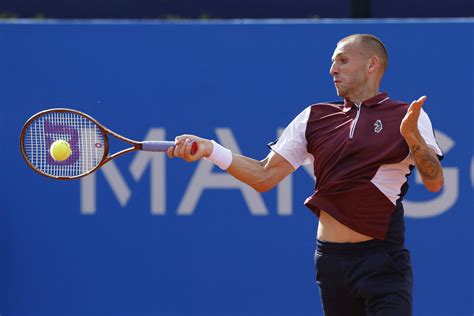 Alcaraz beats Evans to set up Barcelona final with Tsitsipas | Reuters