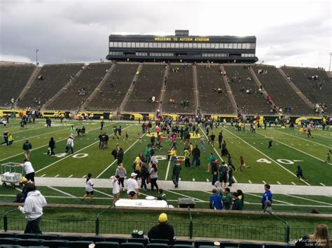 Section 31 at Autzen Stadium - RateYourSeats.com