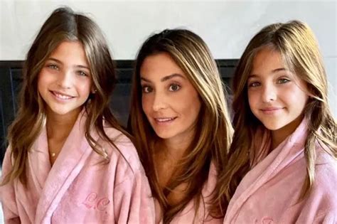 Mum of 'most beautiful twins in the world' stuns followers with age ...