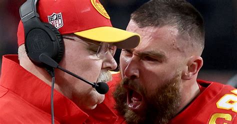 Travis Kelce Screaming At Andy Reid Becomes New Super Bowl Meme | HuffPost Sports