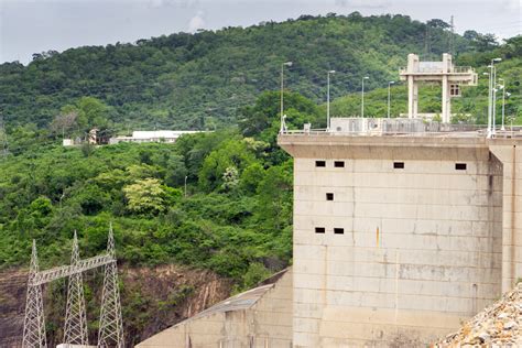 A Visit to Akosombo Dam - Ghana For 91 Days