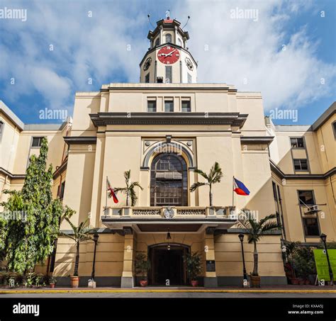 Manila city hall hi-res stock photography and images - Alamy