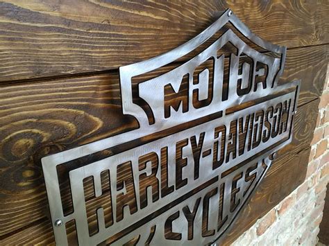 Harley-Davidson garage style, large sized handcrafted sign in wood and iron - Catawiki