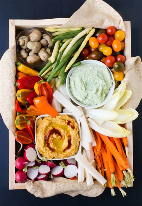 How to Build a Better Veggie Tray - Garnish with Lemon