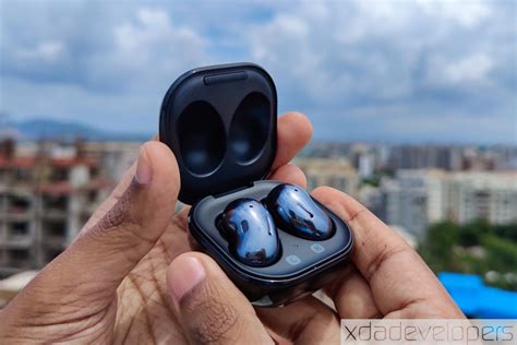 Samsung Galaxy Buds Live Review: Tasty design on these earbuds!