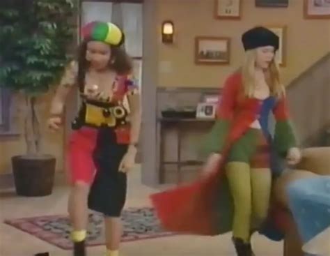 The best fashion moments from "Clarissa Explains it All ...