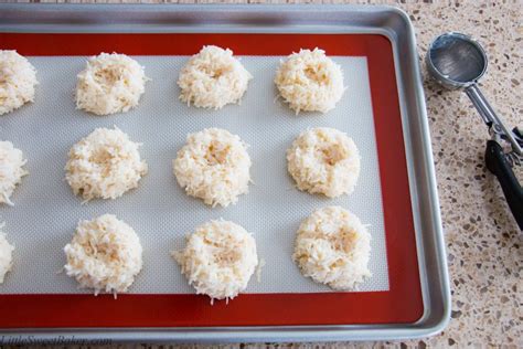 Easter Coconut Macaroons - Little Sweet Baker