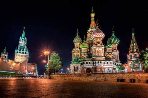 Visite nocturne dans Moscou - Moscou.fr