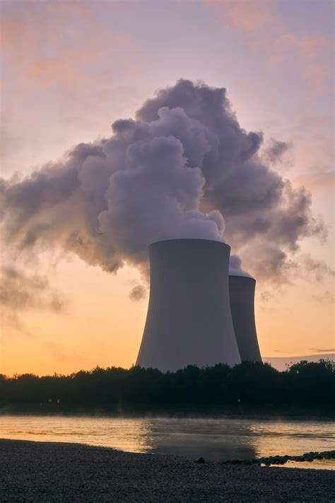 Nuclear Power Plant · Free Stock Photo