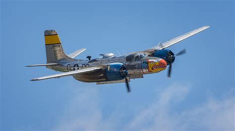 Fonds d'ecran Avions Bombardier A-26, Invader, Douglas Américain Vol ...