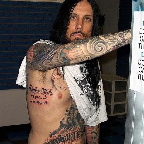 Tattoos 😎 #brianwelch #brianheadwelch #headkorn #korn #loveanddeath | Picture tattoos, Brian ...