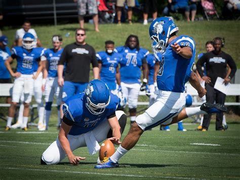 College football: Nunez stars in debut for Indiana State | USA TODAY High School Sports