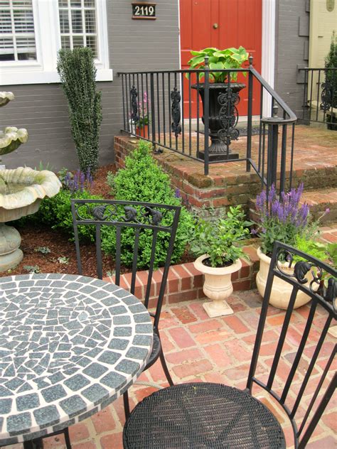 30+ Front Yard Front Patio Ideas – ZYHOMY
