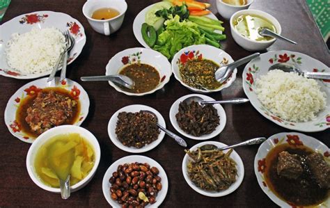 Myanmar Traditional Food and Social Dining Customs - Official ADAPT ...