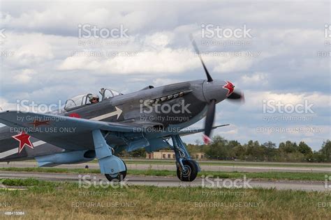 World War Ii Soviet Fighter Yakovlev Yak3 Stock Photo - Download Image ...