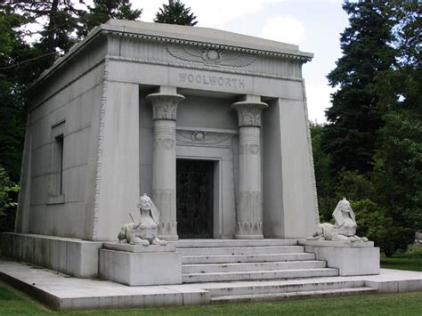 Woodlawn Cemetery Mausoleums, Woodlawn, The Bronx