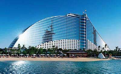 Jumeirah Beach Hotel, Dubai - Travel Trolley