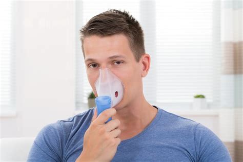 Side Effects of Nebulizer Use | Livestrong.com