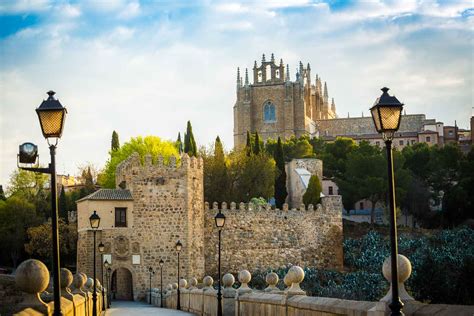 Monastery of San Juan de los Reyes Toledo - Masterpiece Built by the ...